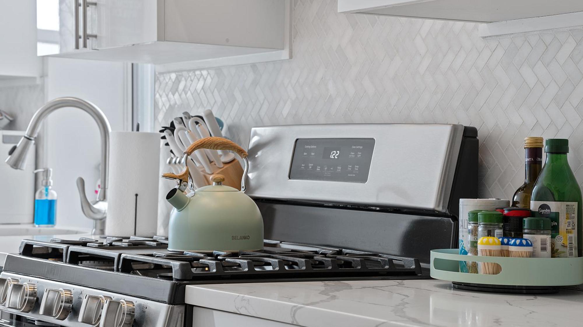 Chic Penthouse 15 Minutes From Nyc - Bus Stop At Doorstep Hoboken Zewnętrze zdjęcie