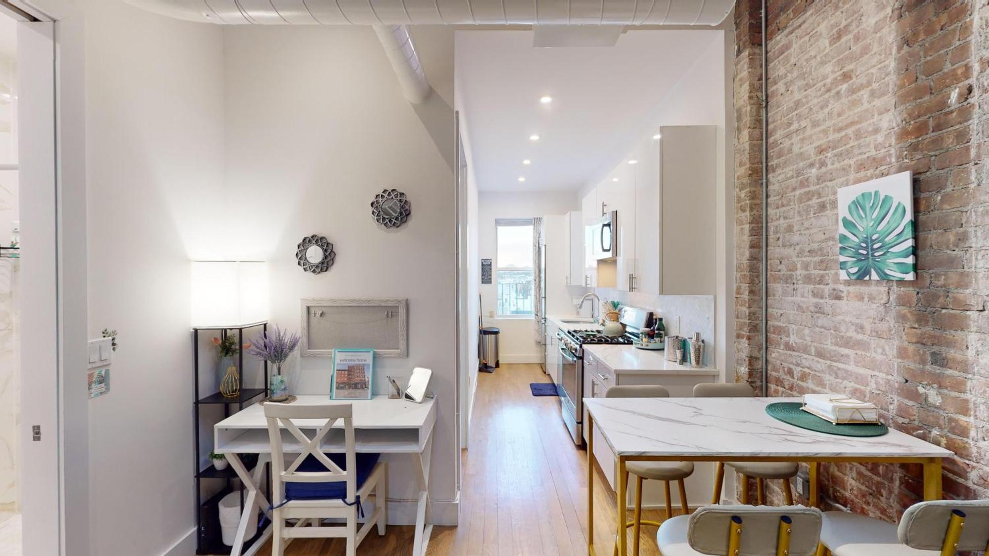 Chic Penthouse 15 Minutes From Nyc - Bus Stop At Doorstep Hoboken Zewnętrze zdjęcie