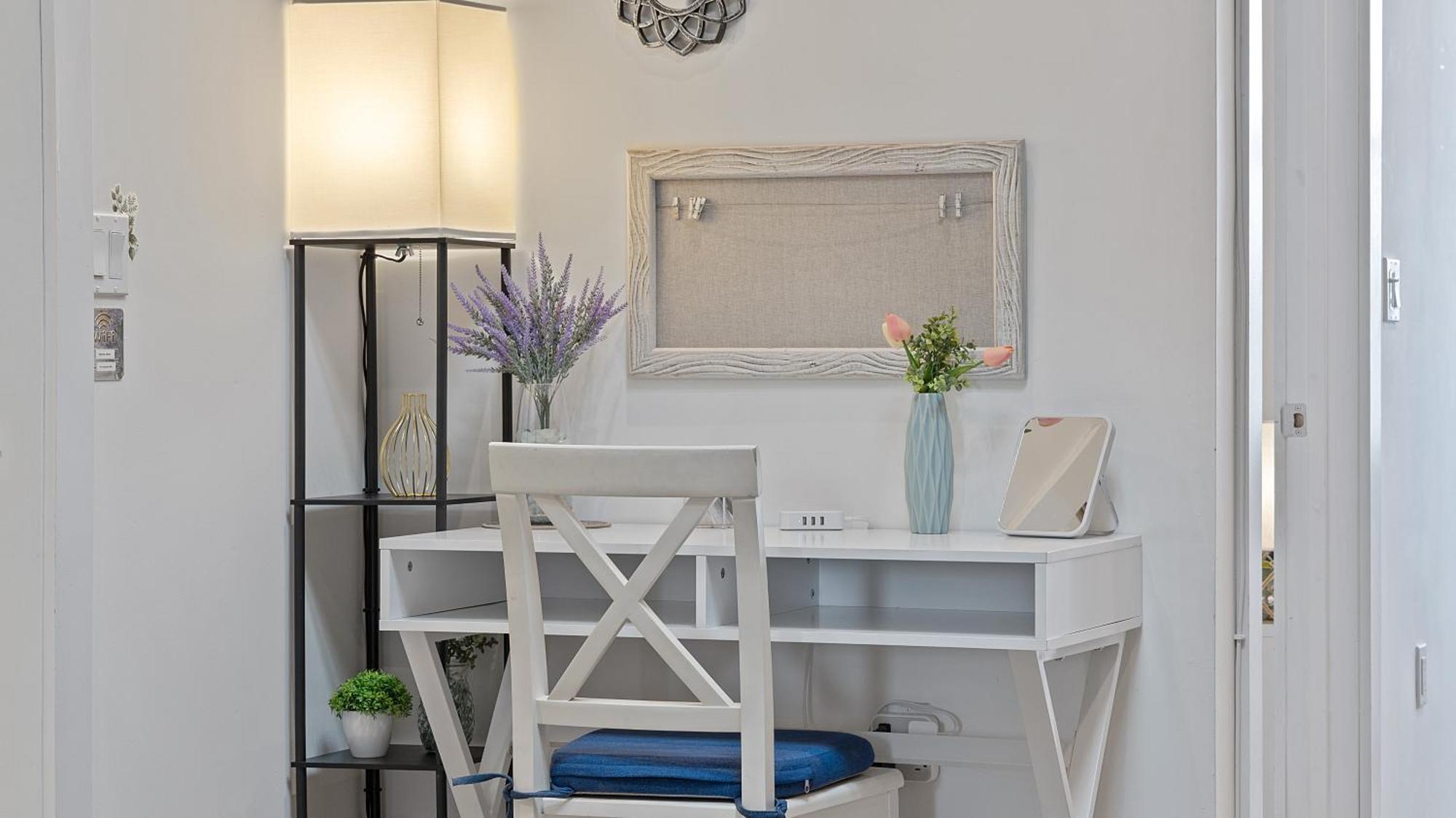 Chic Penthouse 15 Minutes From Nyc - Bus Stop At Doorstep Hoboken Zewnętrze zdjęcie