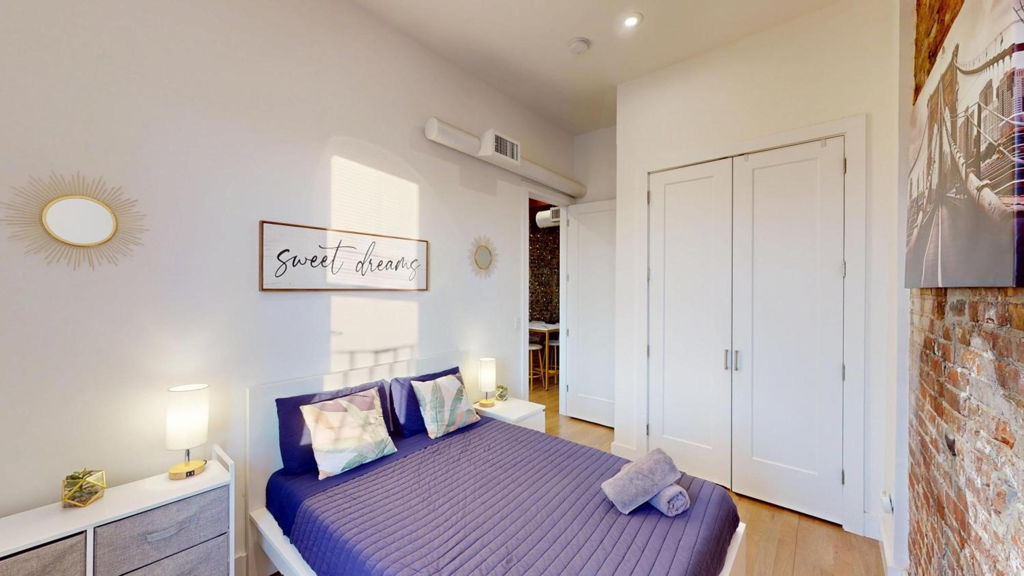 Chic Penthouse 15 Minutes From Nyc - Bus Stop At Doorstep Hoboken Zewnętrze zdjęcie